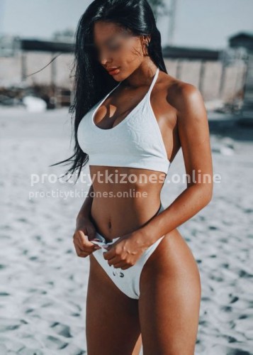 Джулия, Г. Великие Луки
